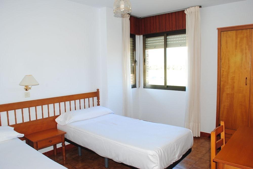Apartamentos Suaces 노하 외부 사진